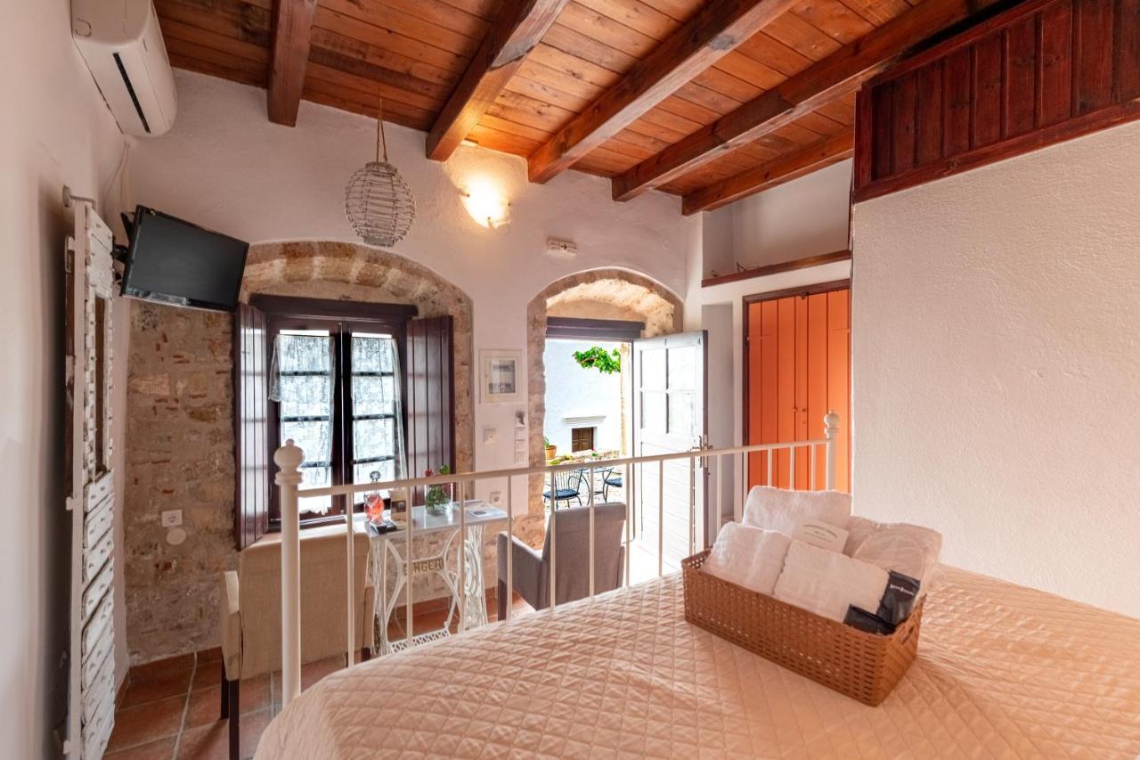Guesthouse Kellia Монемвазия Экстерьер фото